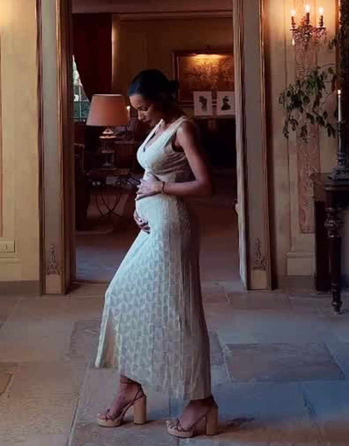    Борис Беккер показал беременную женуСоцсети Бориса Беккера