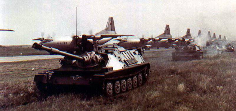 колонна АСУ-85 едет после высадки из АН-12