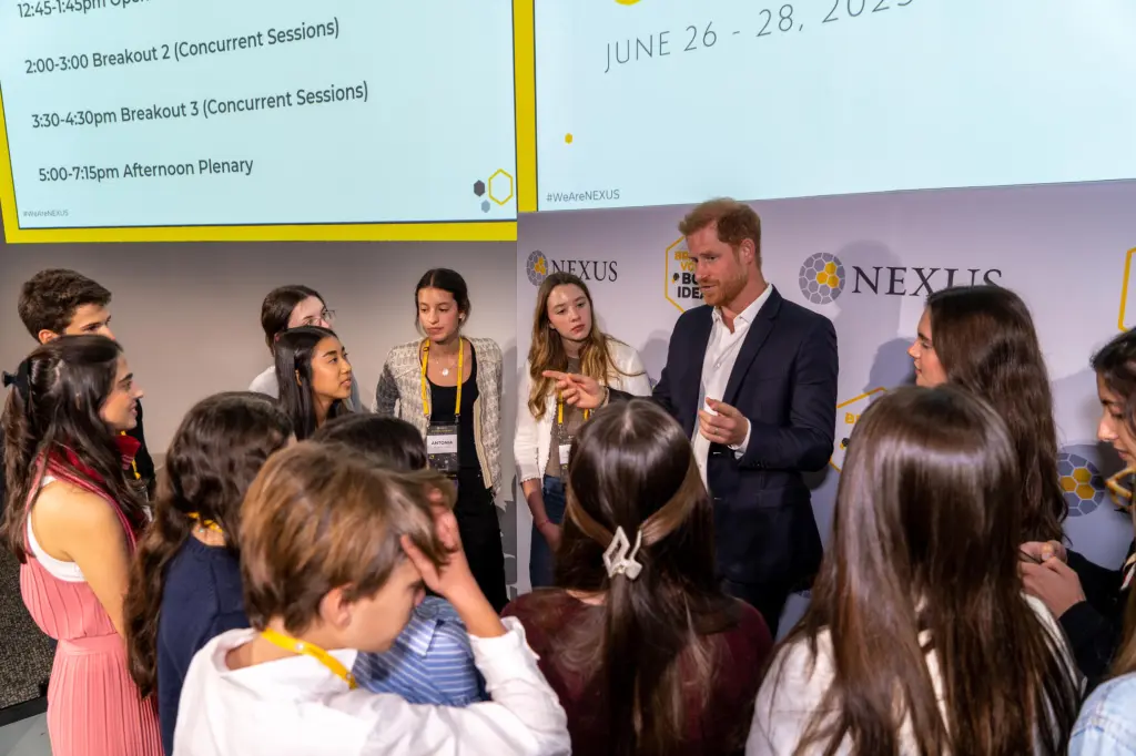 Из интернета