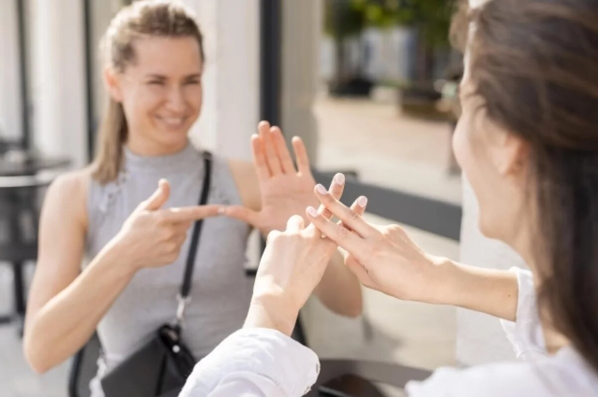    Жители Владимирской области бесплатно получат услуги сурдопереводчиков