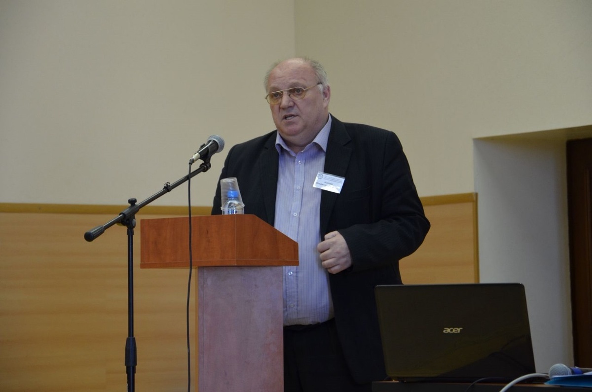 Владимир Петрович Изотов