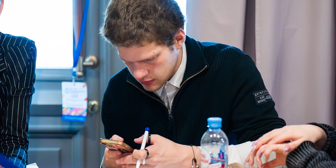 Могут ли школьника оставить на второй год из-за двоек | Юридические советы