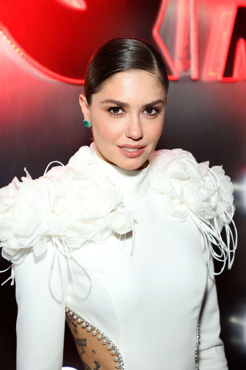 Листайте вправо, чтобы увидеть больше изображений