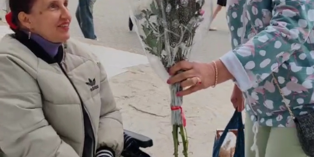 Кто хочет — приезжает. Кто не может — пишет гадости