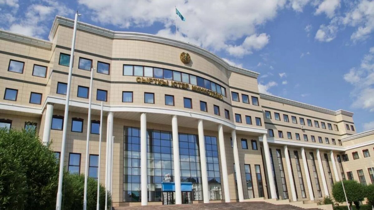 © Photo : Пресс-служба МИД Казахстана 