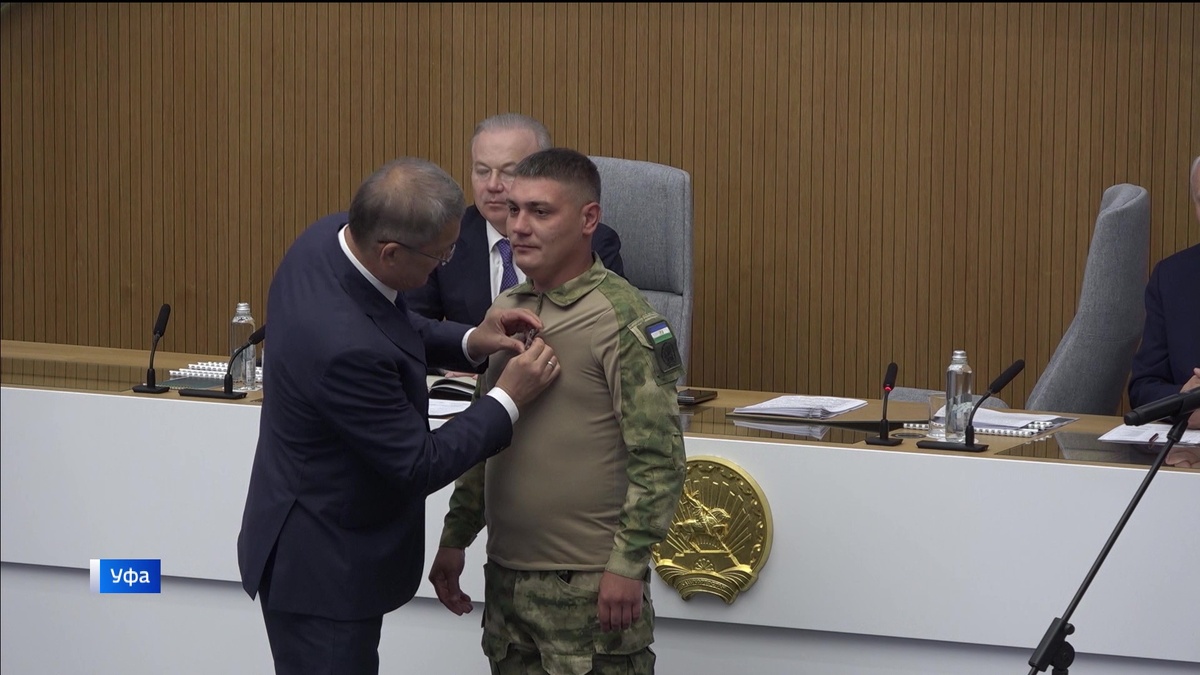    Что обсуждали на еженедельной оперативке в правительстве Башкортостана - сюжет "Вестей"