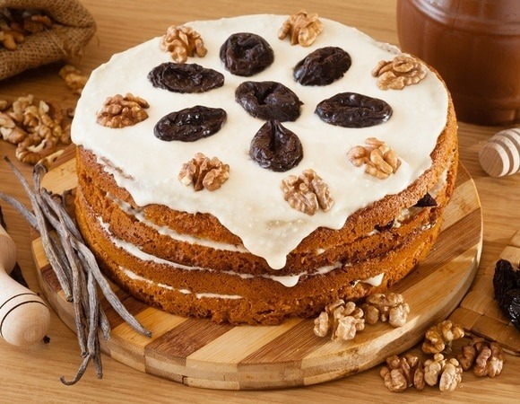 "Радует простотой и уютом": в СССР торт "Наташа" готовили именно так — всего за 20 минут