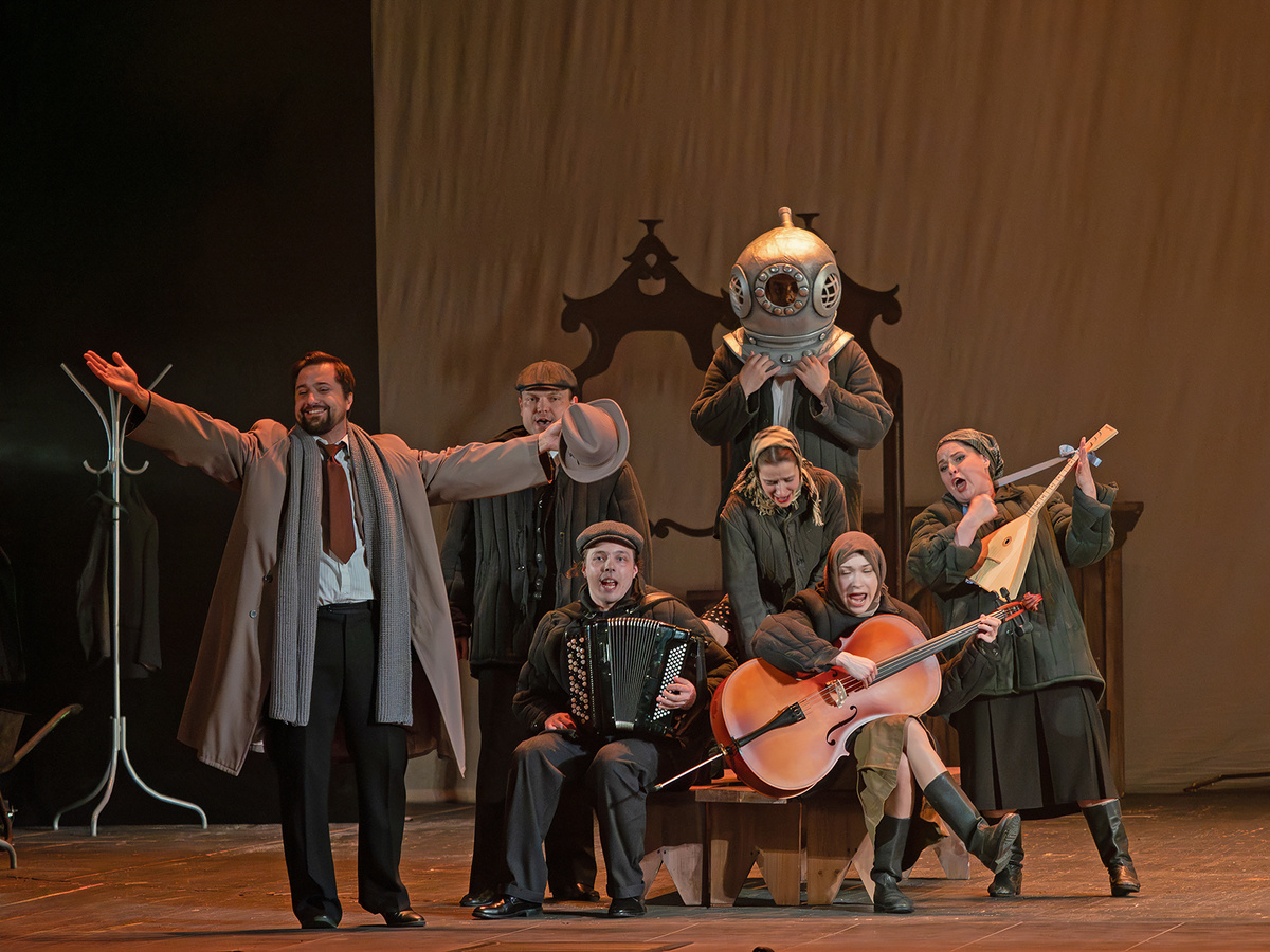 Спектакль "Черные доски" на сцене Воронежского театра оперы и балета. Фотографии Андрея Парфенова