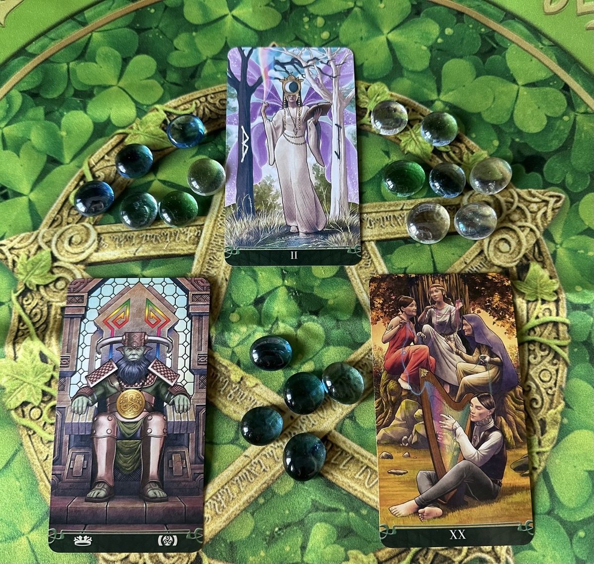 Карты расклада. Таро в конце радуги