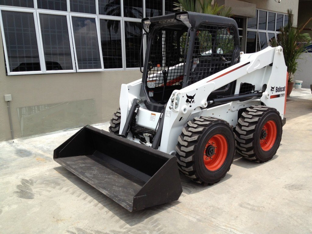BobCat S630 