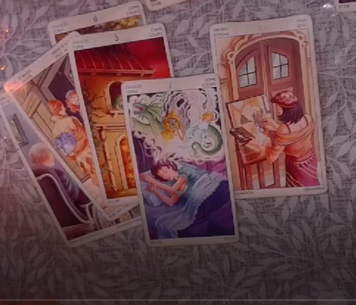 7 Кубков на вопрос о предмете переговоров - может погазывать нефть (жидкий ресурс), но в этой колоде также и газ.