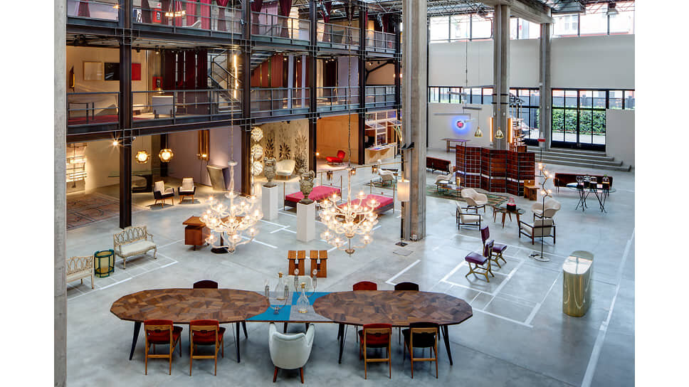 Выставка, посвященная творчеству Лины Бо Барди и Джанкарло Паланти, Studio d’Arte Palma, Nilufar Depot, Миланская неделя дизайна, 2018.📷Фото: Mattia Iotti