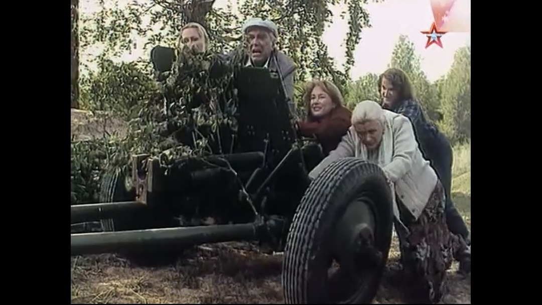 Царь- пушку задумали ратники наши в болоте утопить, дабы ворогам лютым не досталась