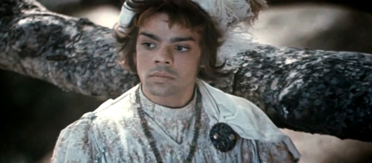 Кадр из кинофильма "Много шума из ничего", 1973 г., режиссер и сценарист Самсон Самсонов, композитор Игорь Егиков (скриншот)