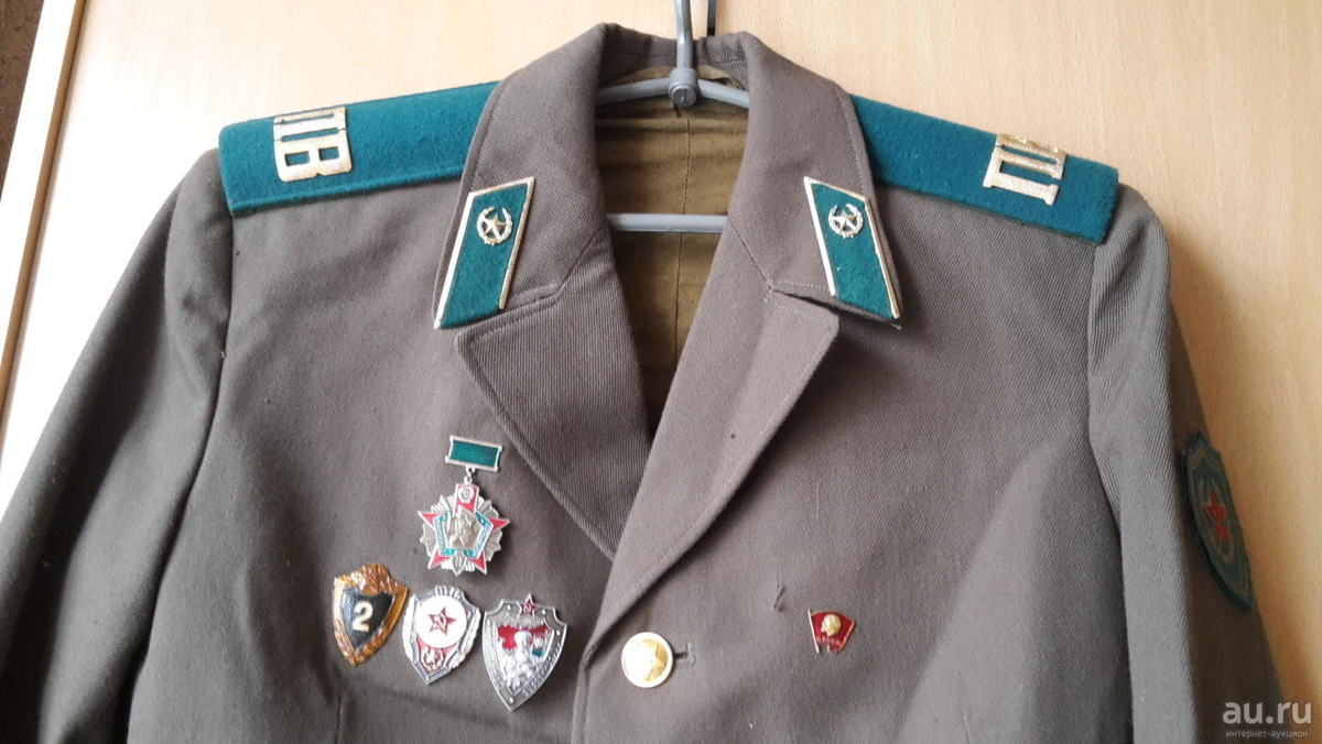 Зеленой Фуражки не хватает...