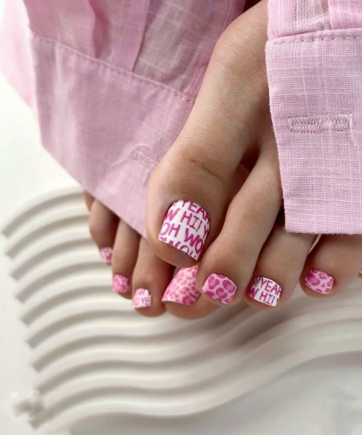 💅 Педикюр плёнками в Санкт-Петербурге – идеальное решение для красивых и здоровых ногтей