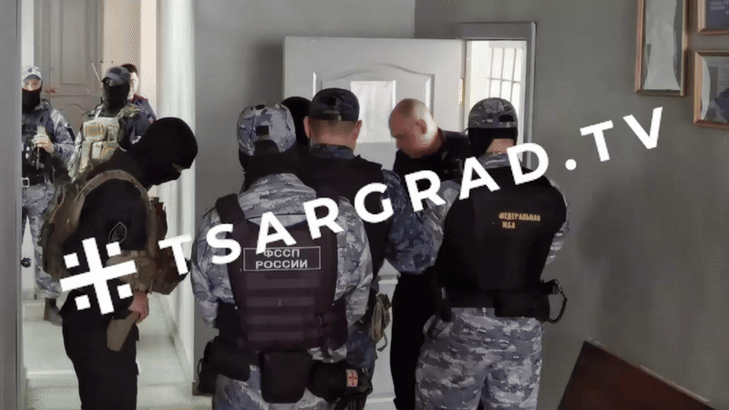    В Екатеринбурге начался суд над выходцами из Азербайджана, задержанными накануне. GIF видео Царьграда