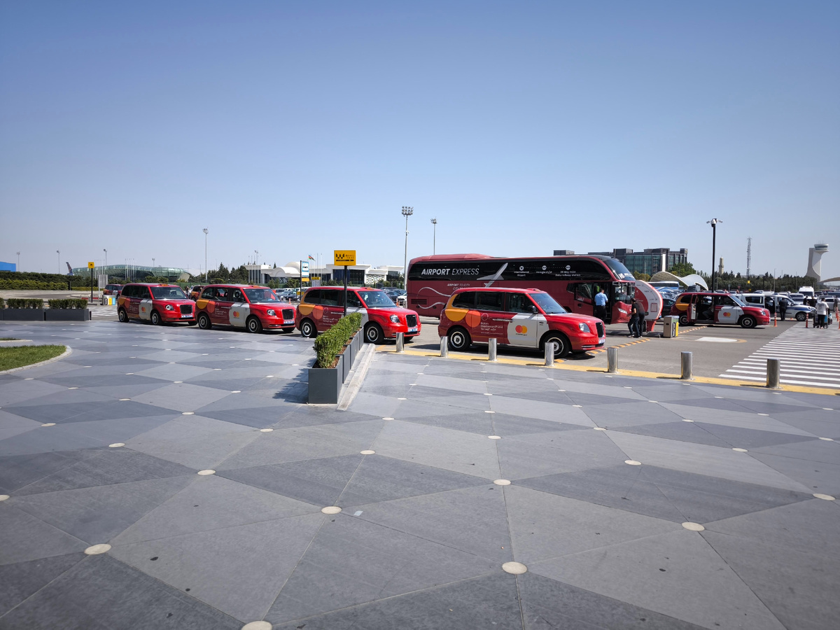 Вот они кэбы,  их еще называют местные баклажанами