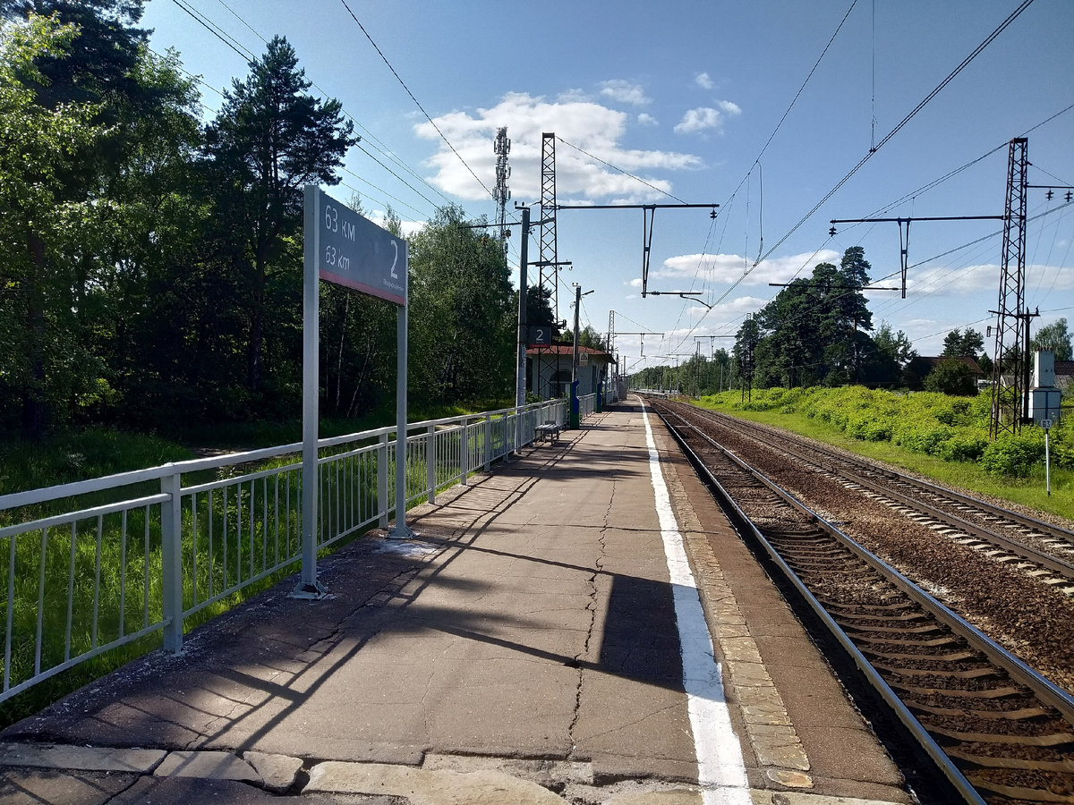 Пл. "63 км" в июне 2025 года, фото автора
