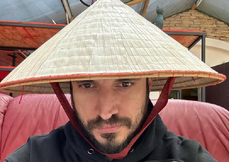    Социальные сети