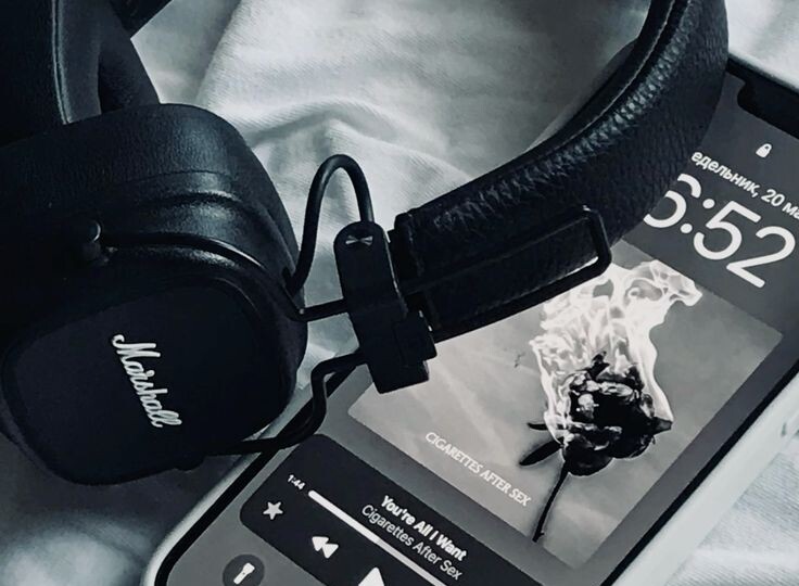 Как музыка влияет на наше восприятие мира в современном обществе