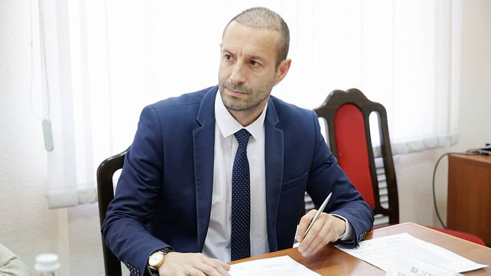 «Положительные характеристики» не помогли белгородскому вице-губернатору Рустэму Зайнуллину выйти из СИЗО.📷Фото: министерство имущественных и земельных отношений Белгородской области