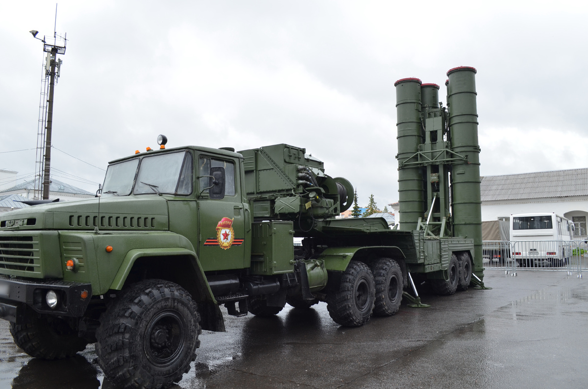 Привокзальная площадь Великий Новгород