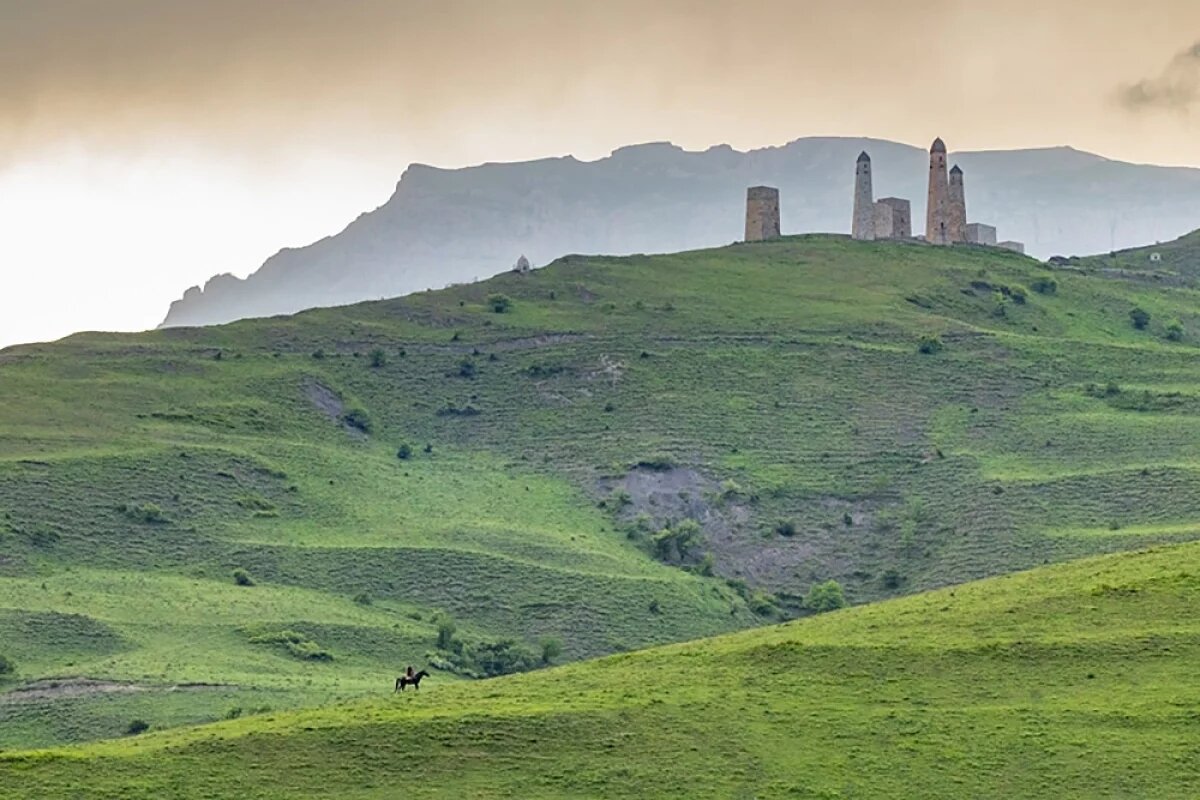    Ингушетия - край башен и ветров.