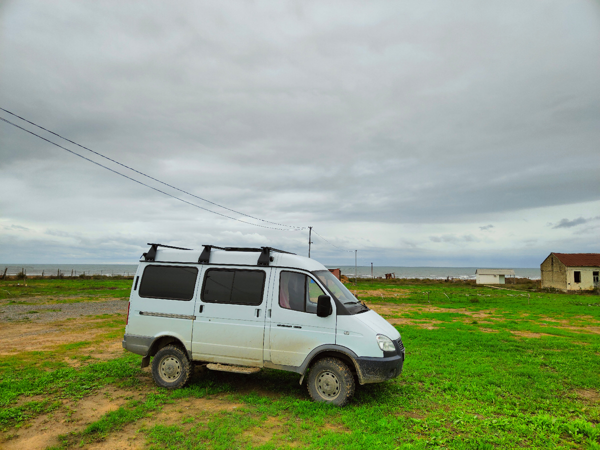 Каспий. Как долог был к тебе путь.