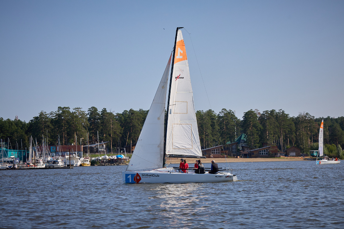 Фото на яхте с прошлого года