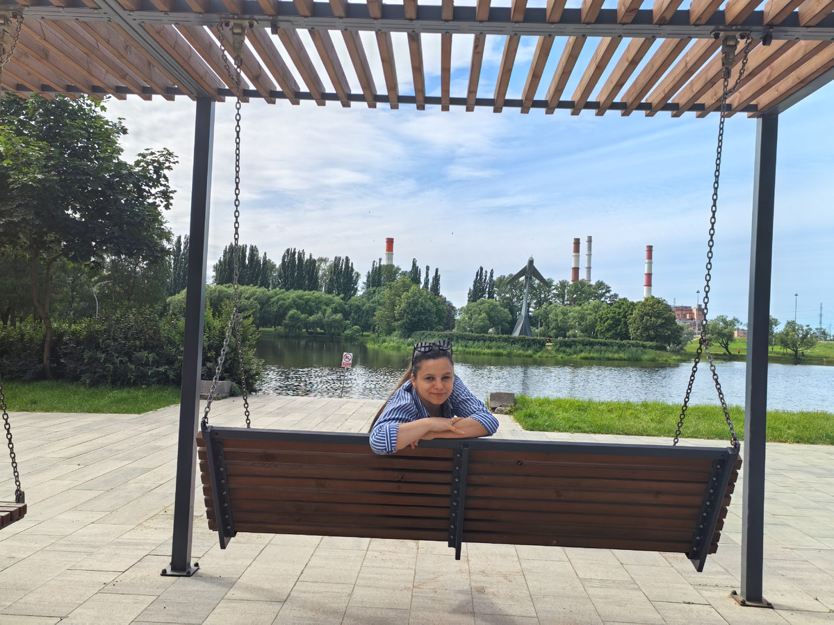 Привет👋 Я Катрин, мне 37. В 2008 году переехала на ПМЖ из Калининграда в Санкт-Петербург. С тех пор живу в коммунальной квартире с семьёй. Веду канал в стиле лайфстайл. Любишь каналы о простой жизни? Добро пожаловать🤝