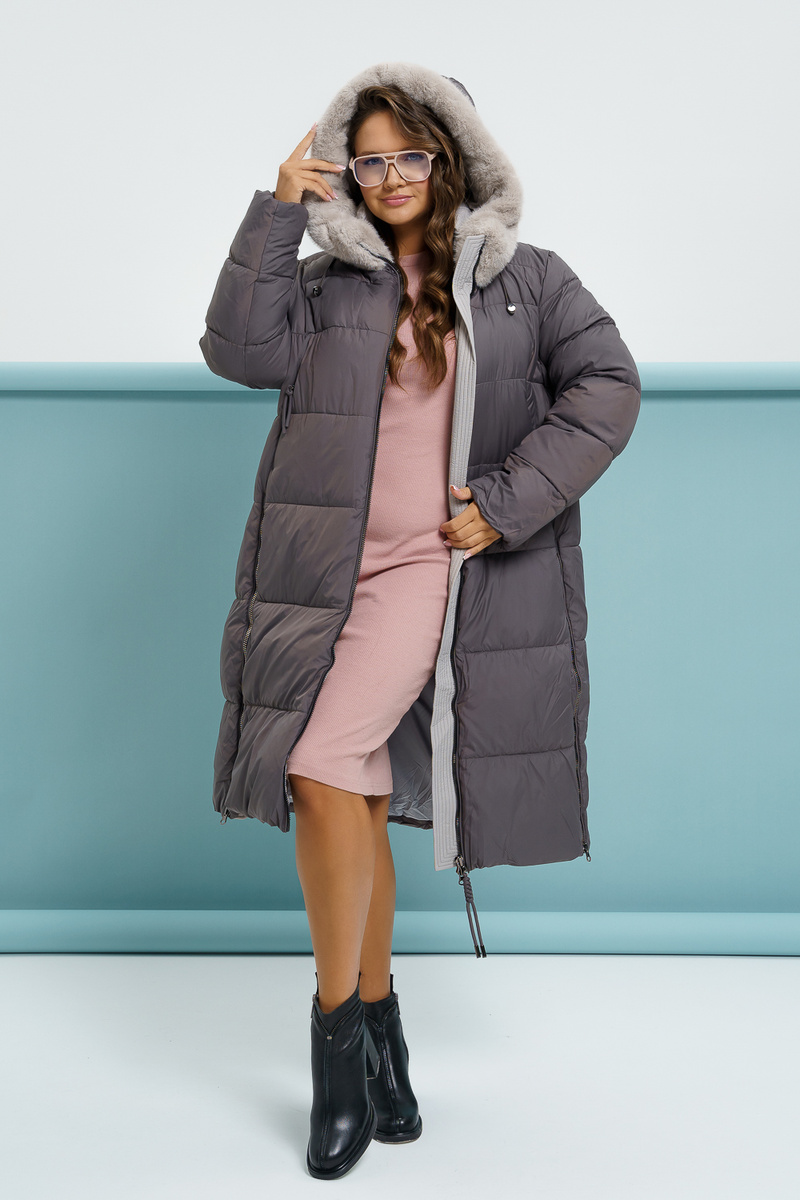 Женское пальто в светло-коричневом цвете plus size