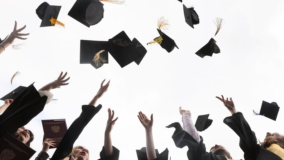    Чтобы получить заветные корочки, многие готовы схитрить Автор фото: ТАСС