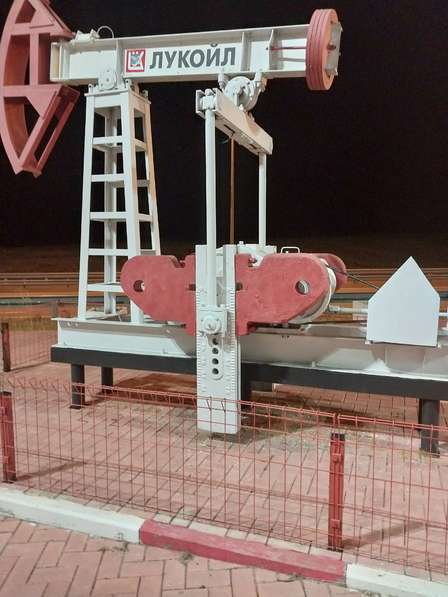 На заправке Лукойл