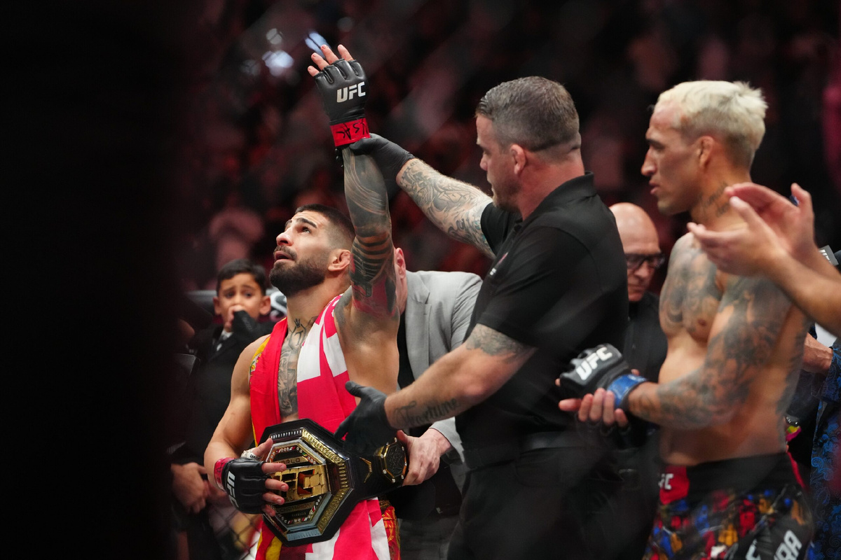 Илия Топурия 