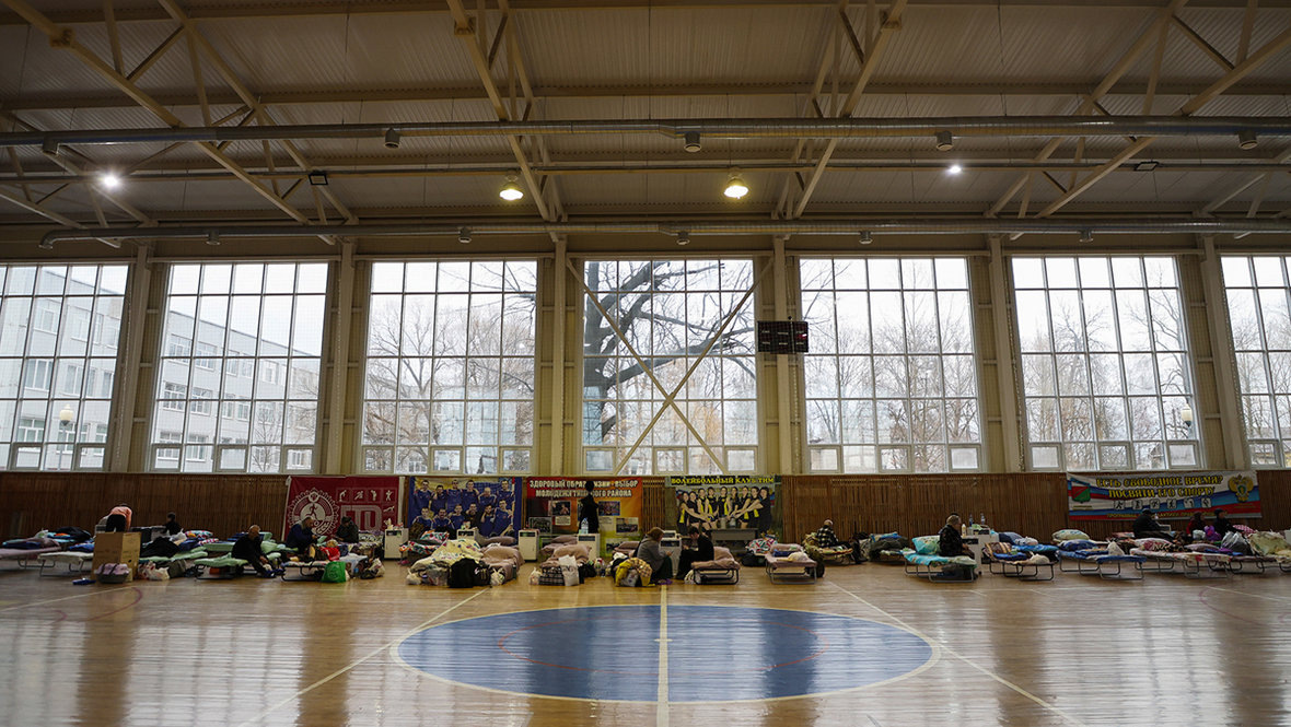    Беженцы из города Суджа в Курской области. Global Look Press