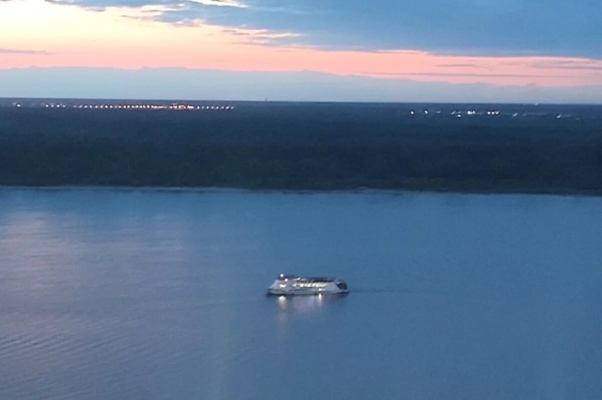    Отстранённый за пьянство повар умер на борту пермского теплохода