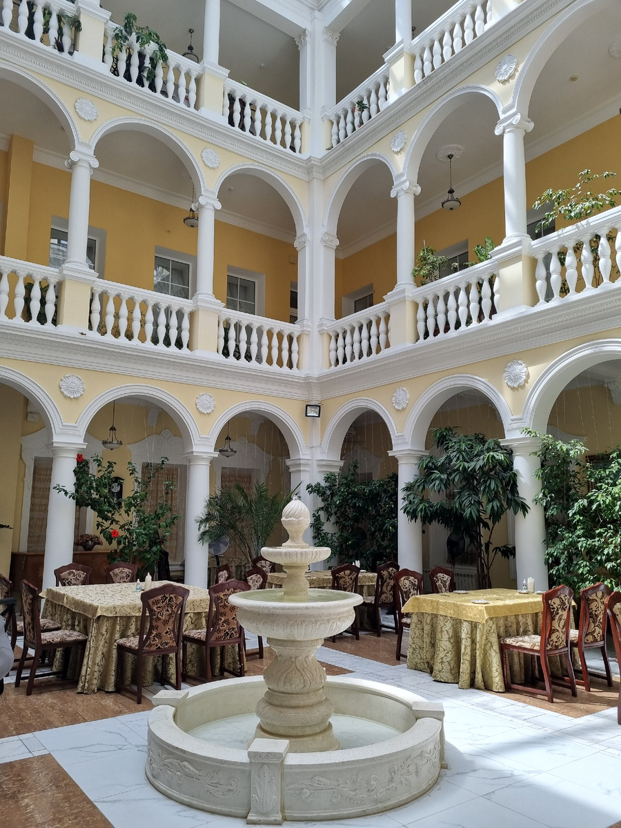 Интерьер кафе