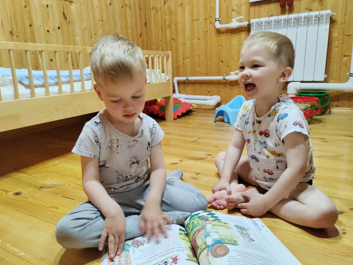 Петя пытается извиниться