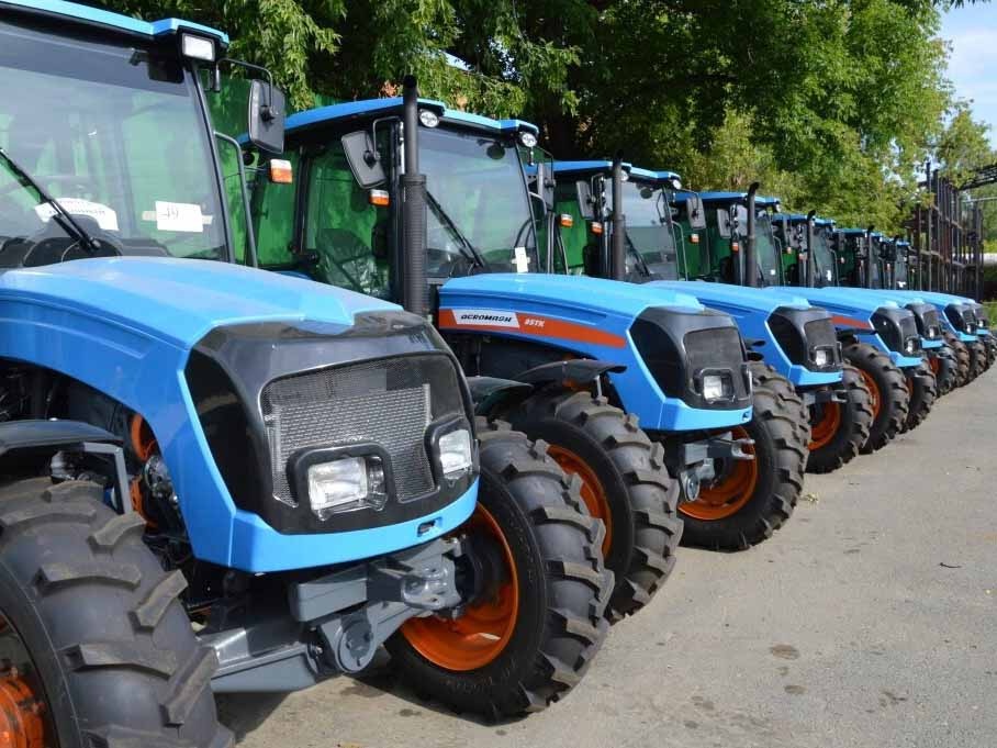 Владимирские тракторы Агромаш последней генерации, середина 2010-х годов (листайте галерею)