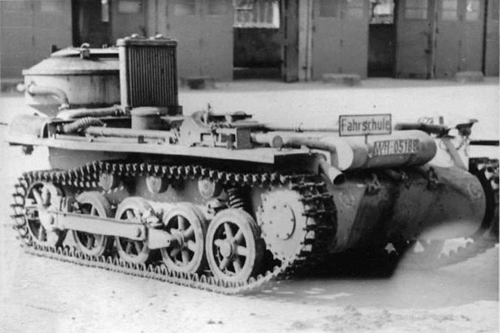 Schulfahrzeug на шасси Pz.Kpfw.I Ausf.A с газогенераторным оборудованием.