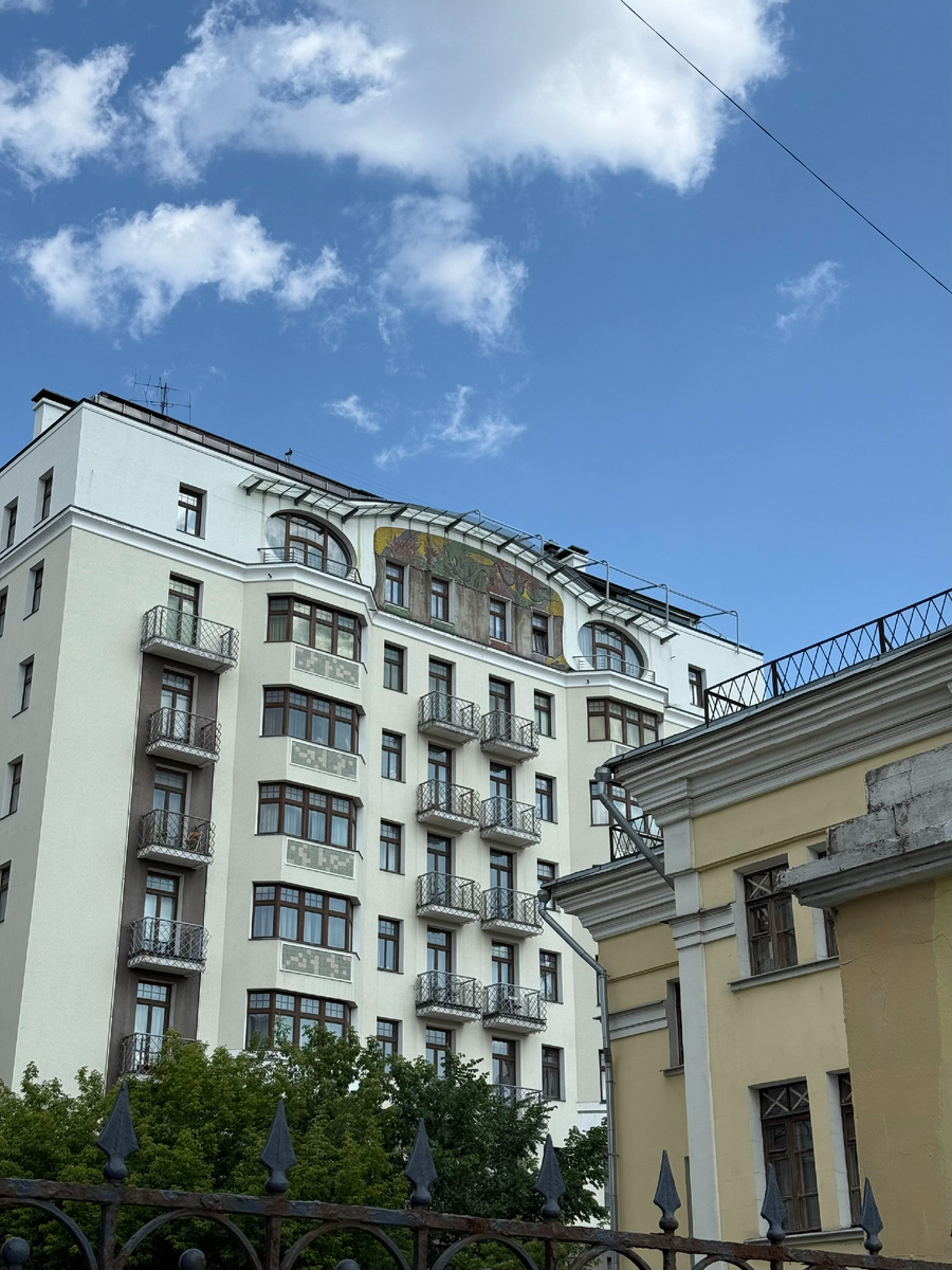 Фото автора канала. Старомонетный переулок, 18.