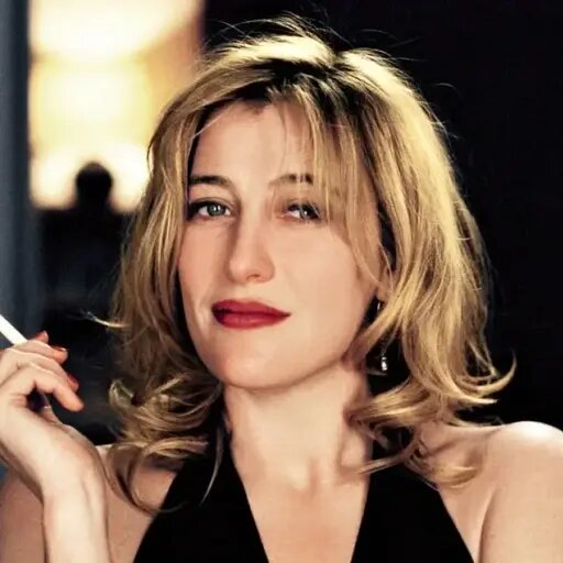   Кадр из фильма «5х2». Валерия Бруни-Тедески Мария Казённова