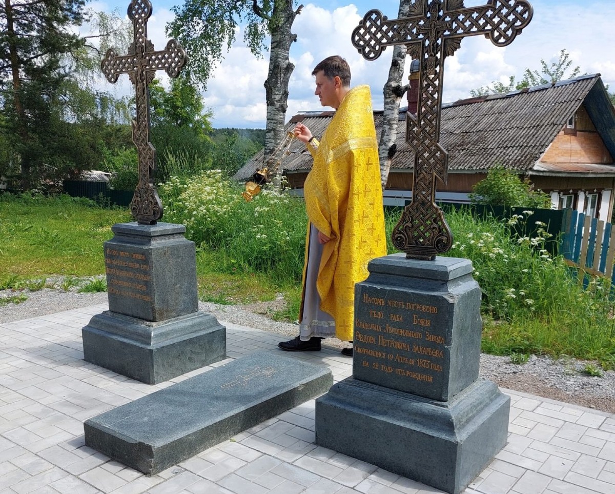    В Карелии восстановили могилы основателей Медвежьегорска. Фото: Петрозаводская и Карельская епархия
