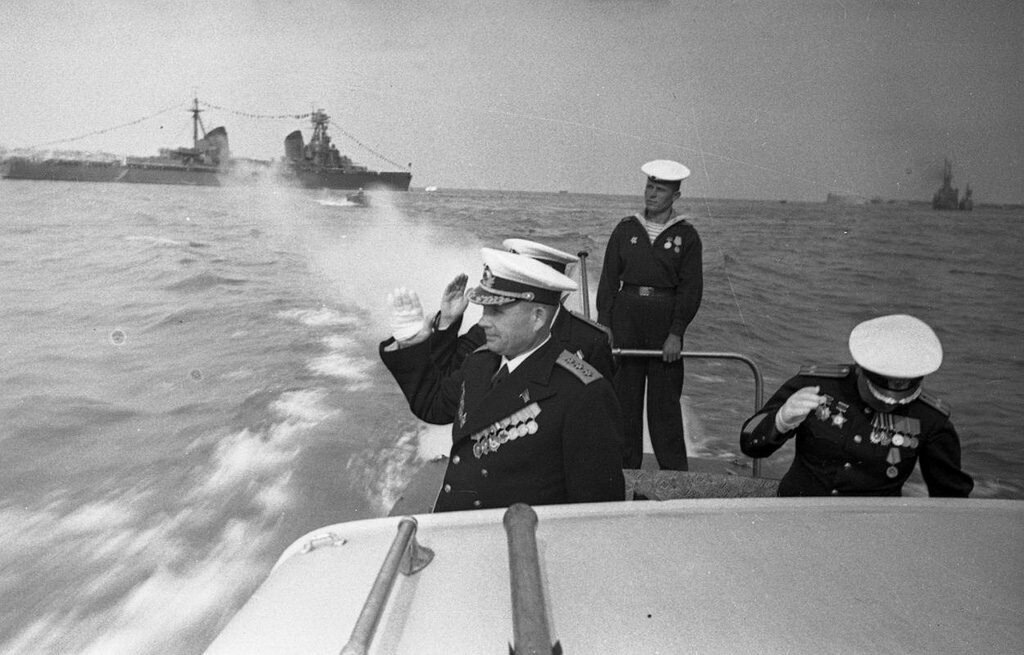 Командующий Черноморским Флотом Ф.С. Октябрьский