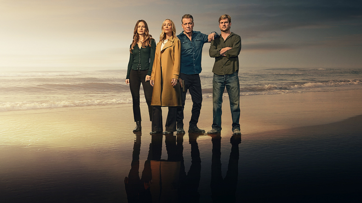 Доступные переводы: HDrezka Studio, TVShows, Red Head Sound, Le-Production