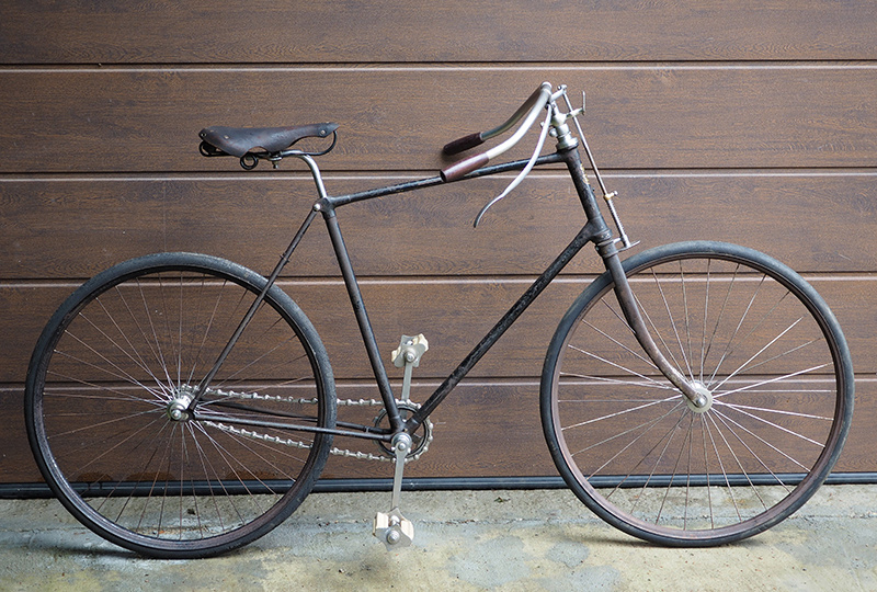 Английский велосипед Premier 1893 года выпуска, предназначенный для дорожных гонок.