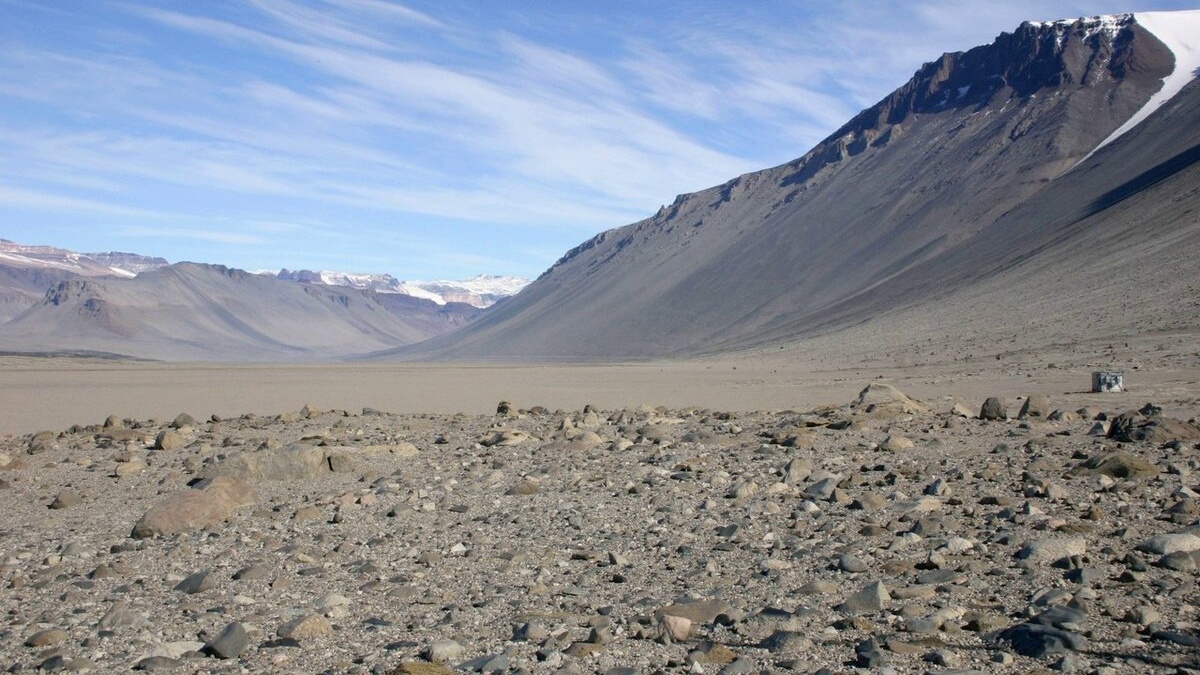 Ледник Шеклтона в Сухих долинах Мак-Мердо