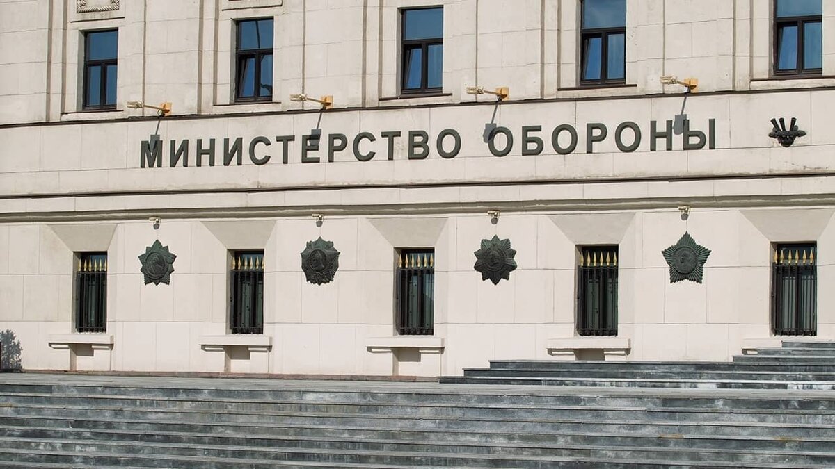 Фото: https://tvzvezda.ru/ (https://mcdn2.tvzvezda.ru/storage/news_other_images/2025/05/10/88a038bad36c47ad829af51146d56804.jpg)