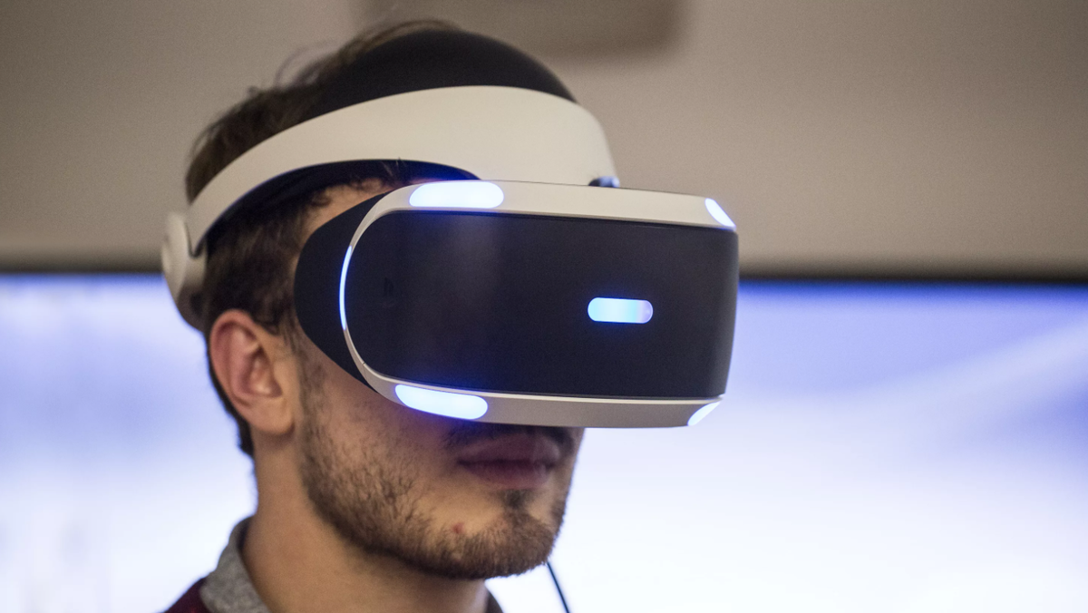    Дополненная, смешанная, виртуальная реальность — это отличный способ получить новый интересный пользовательский опыт. Фото: dixplore.com